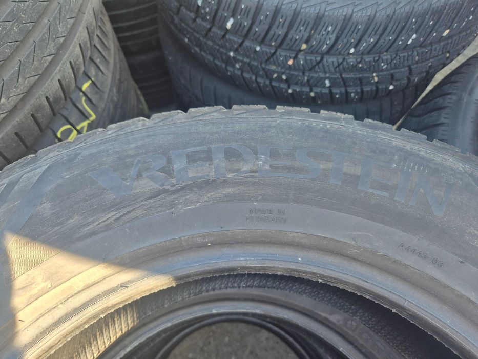 4 Anvelope 4 Sezoane M+S - VREDESTEIN - 225/65/17 106V - CA UNELE NOI , aprox 8 MM - DOT 2025 !