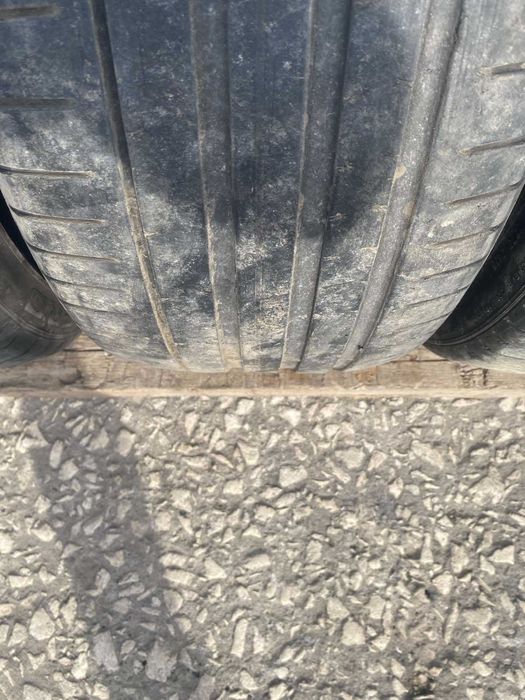 4 броя летни гуми Pirelli 255/40 R21 Dot 0220 ном 45
