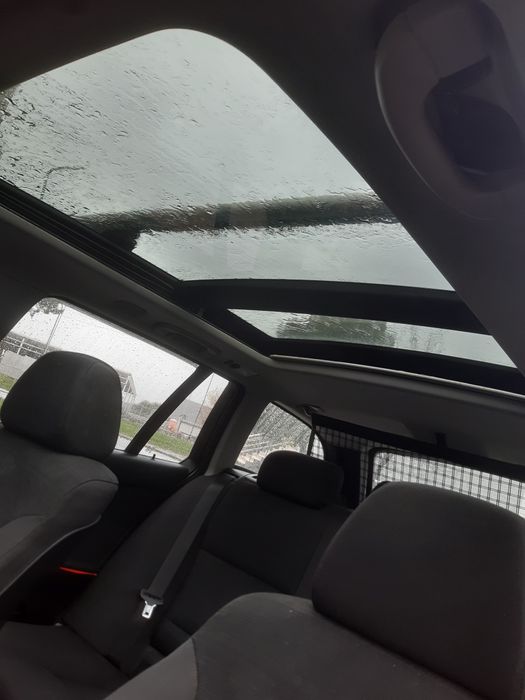 Продавам BMW E61. 2.5d