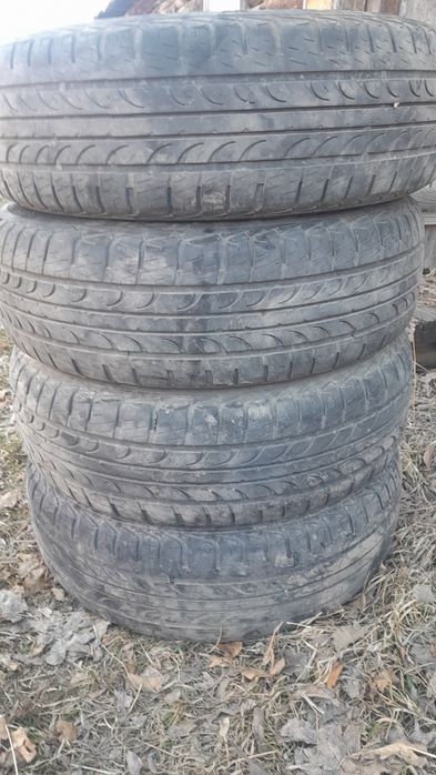 Продам шины в хорошем состоянии!!!