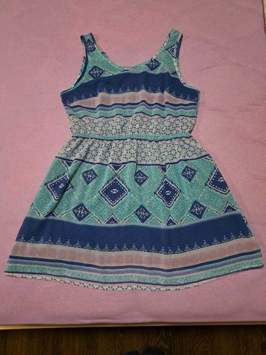 Многоцветна дамска рокля