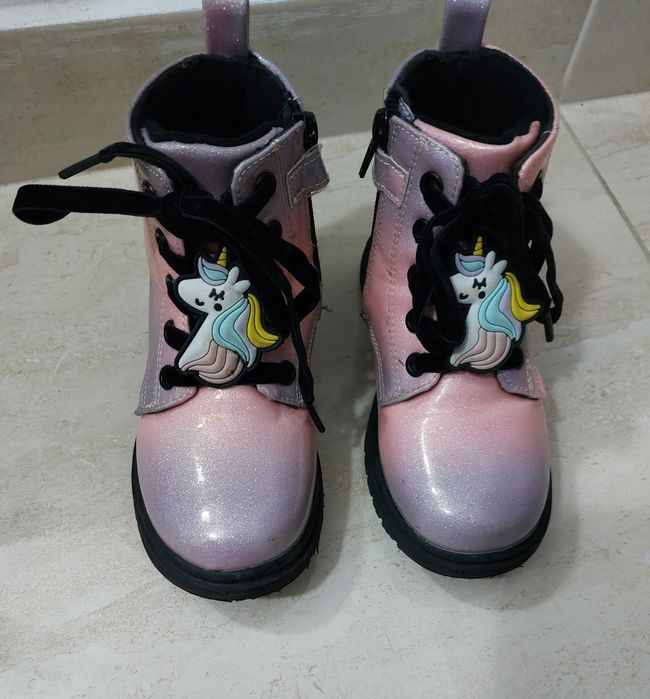 Încălțăminte fetita  mas 27 și 28