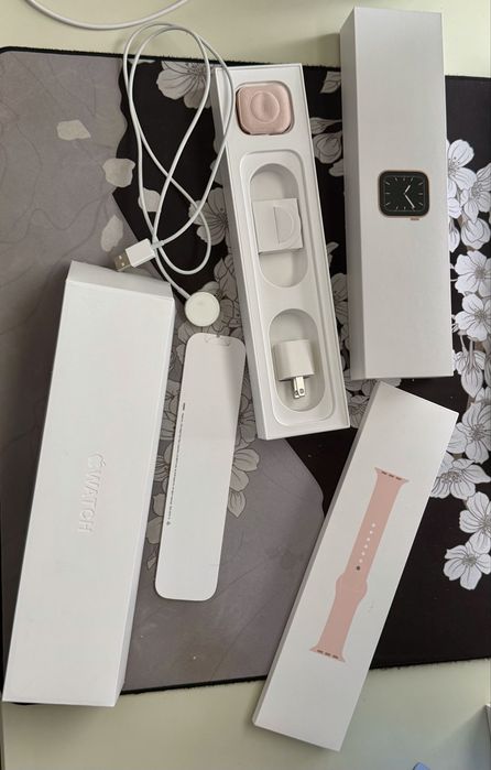 Apple watch series 5