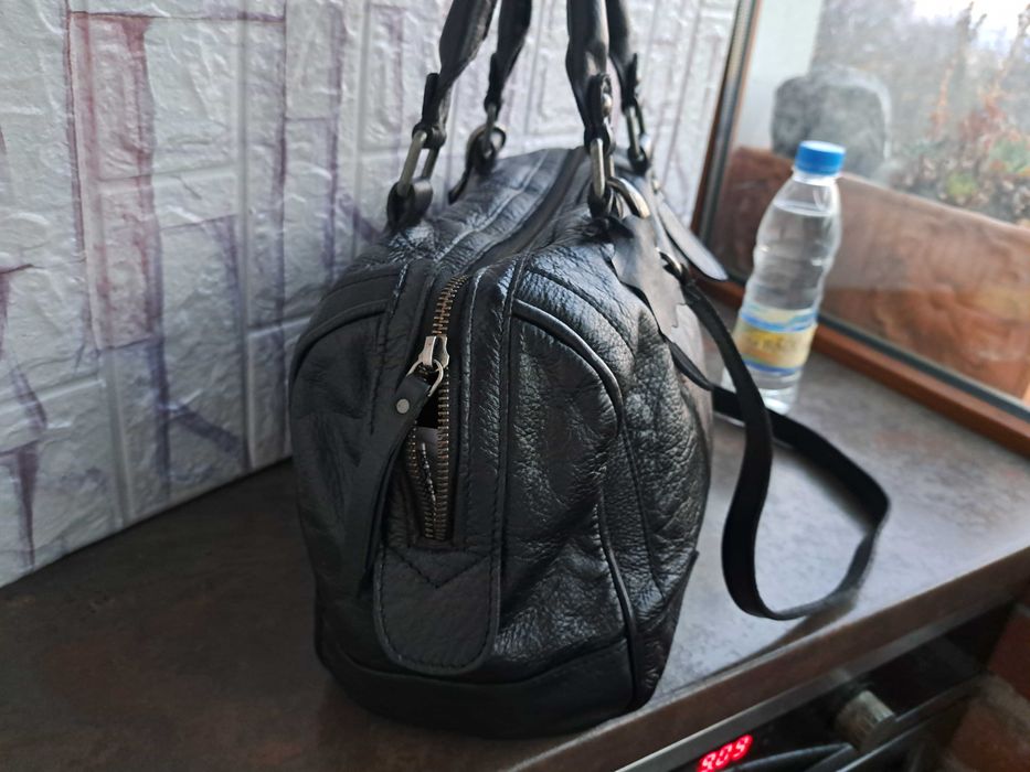 дамска чанта,черна кожена торба-естествена кожа NAF-NAF