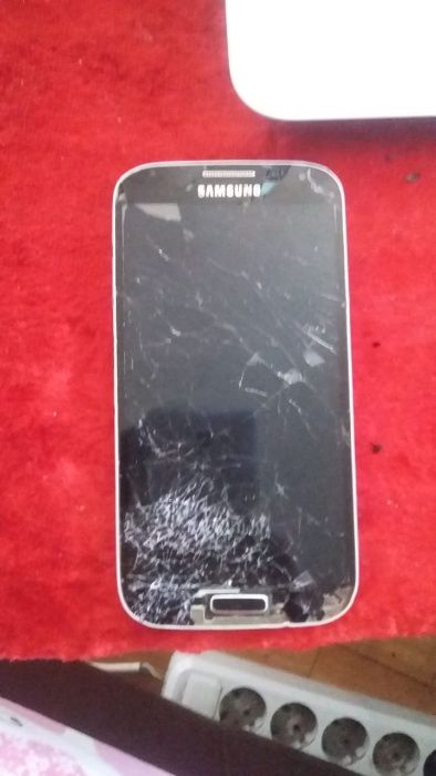 Мобильные телефоны/смартфоны