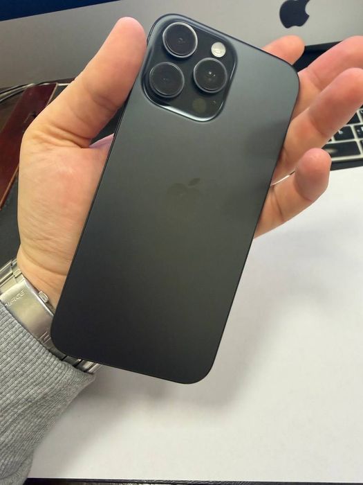 Продается Iphone 16 pro max 256 black Sim+esim