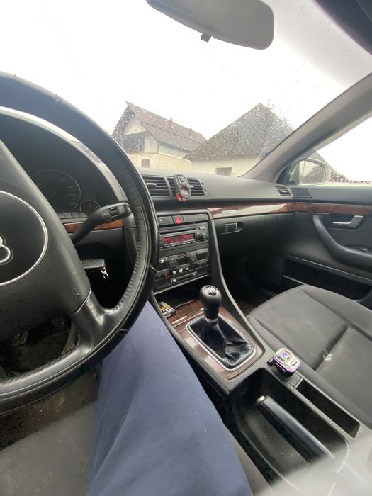 Vand sau schimb Audi a4 b6 1.9 tdi quattro