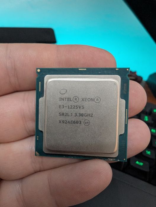 Procesor Intel i3 6100