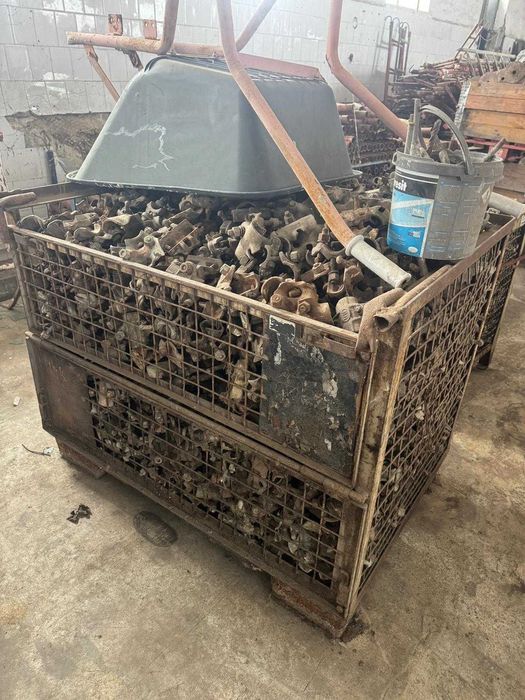 De vanzare/ chirie schela metalica model italian