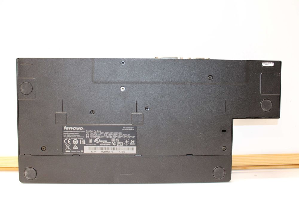 Докинг станция Lenovo ThinkPad Pro Dock 40A1