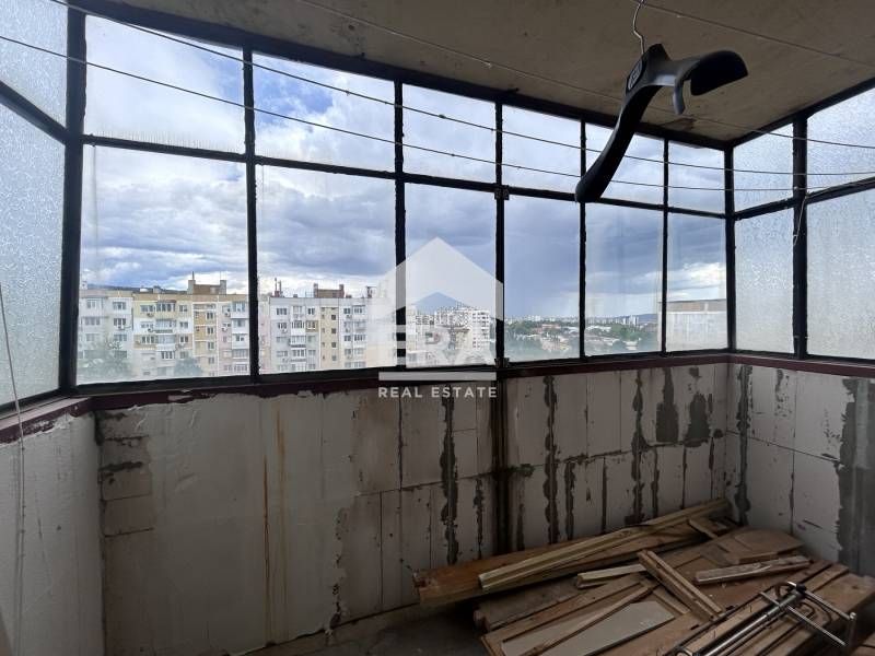 Продава се Тристаен апартамент в Варна, Кайсиева градина - 85 кв.м за 1176 €/кв.м - Снимка #7