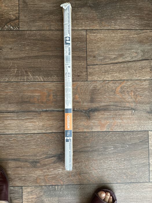 Продам потолочный светильник