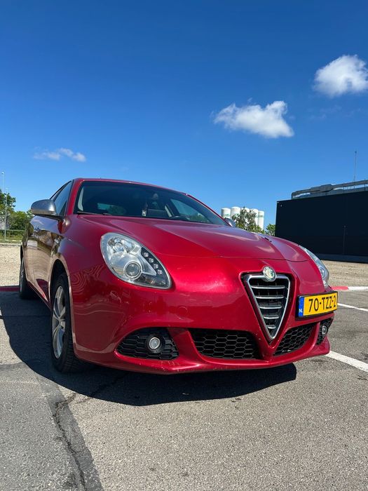Alfa Romeo Giulietta Alfa Romeo Giulietta 1.4 Turbo Benzină + GPL preț negociabil!
