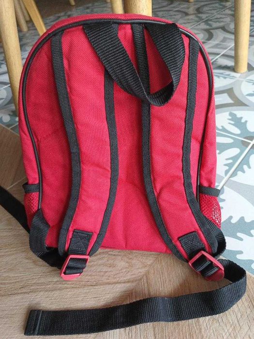 Малка детска раничка