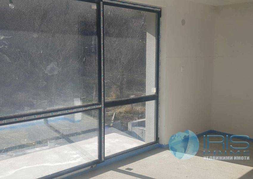 Продава се Къща в Шумен, 2-ри корпус - 150 кв.м за 1500 €/кв.м - Снимка #2