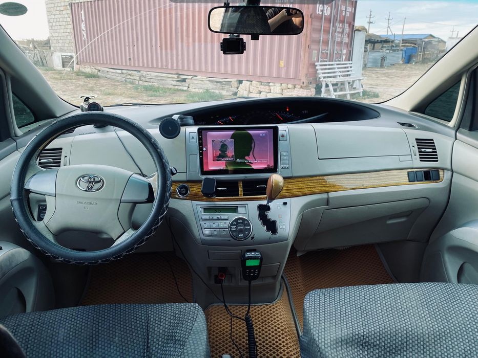 Toyota Estima 2007 г