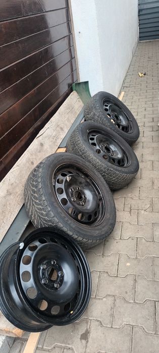 De Vanzare Jante cu cauciucur