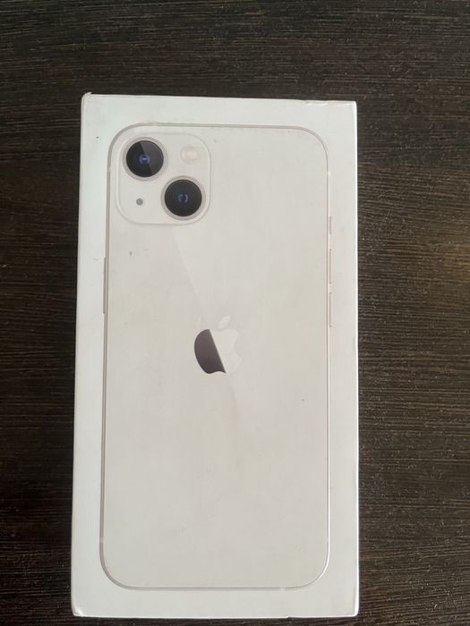 iPhone 13 ақ түсті 128гб қорабы бар сырты бүтін