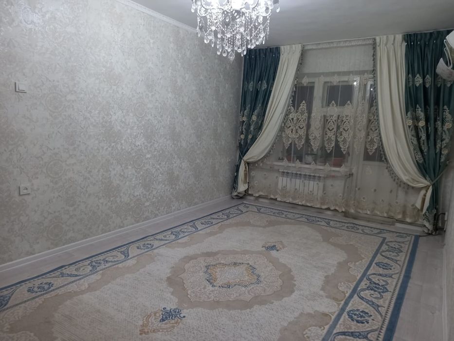 Продам 3 комн квартиру в центре