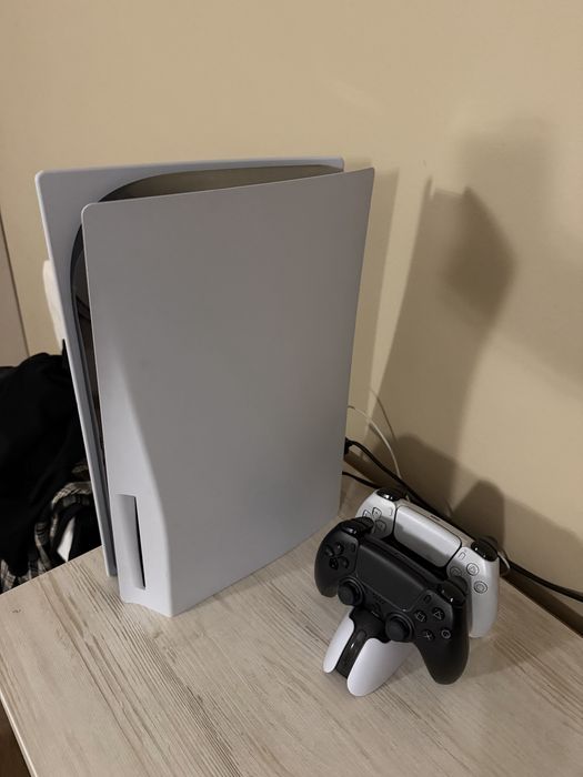 Продам sony playstation 5