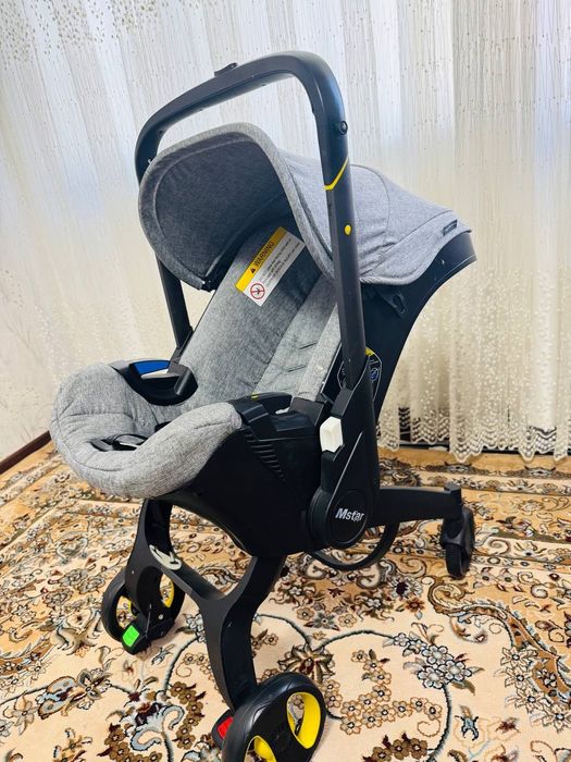 Avtokreslo + kalyaska, 0-24 oylik bolalarga to’g’ri keladi.