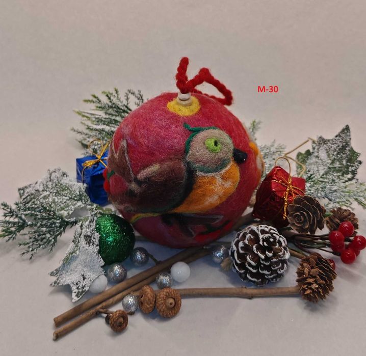 Ръчно изработени Коледни топки от вълна