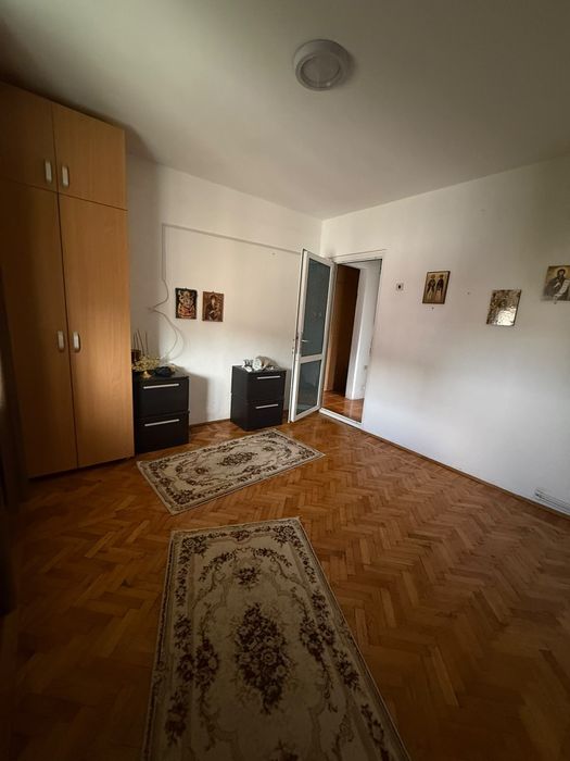 Apartament de vânzare