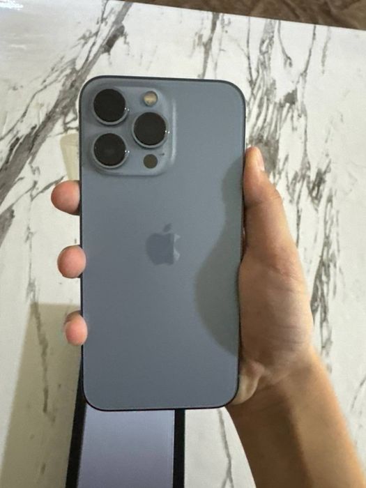 Продам Iphone 13 pro