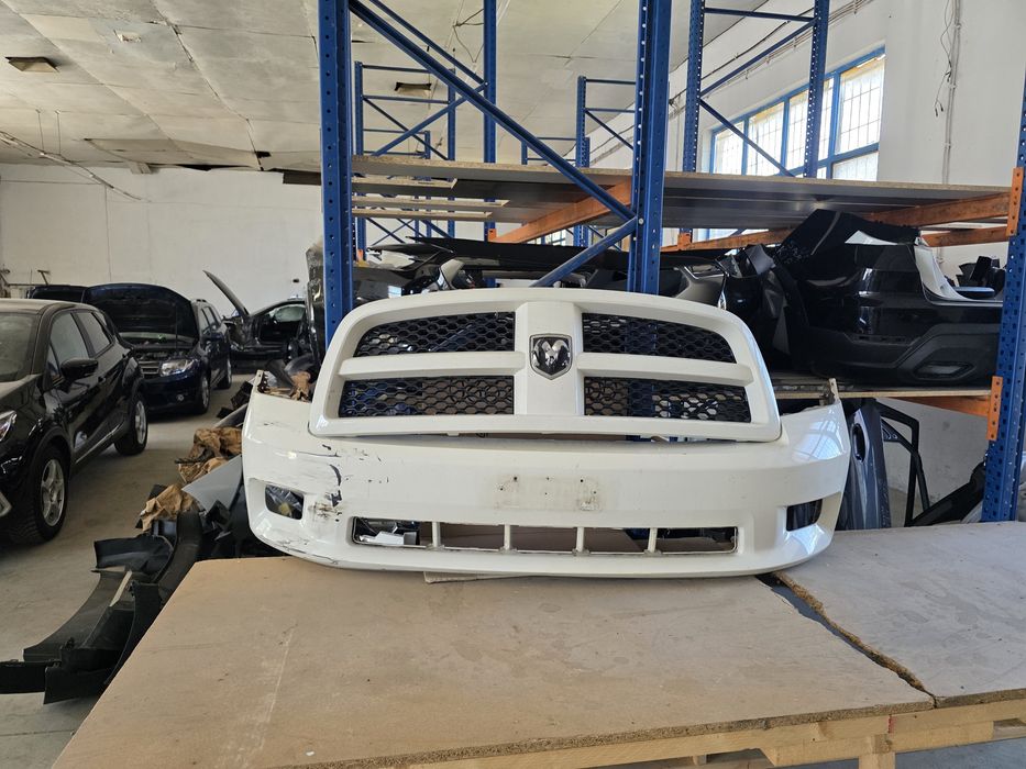 Dodge RAM 1500 предна броня и решетка 09-12