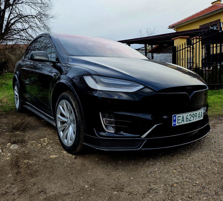 Tesla Model X 100D