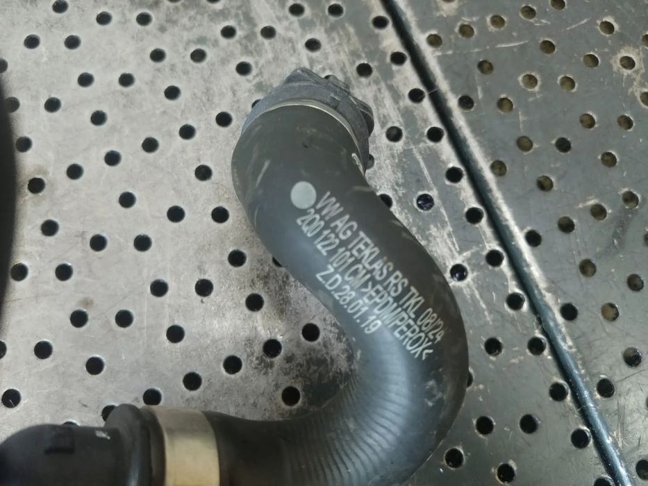 furtun conducta apa 1.0 tsi dus vw t-cross 2024 2q0122101cm