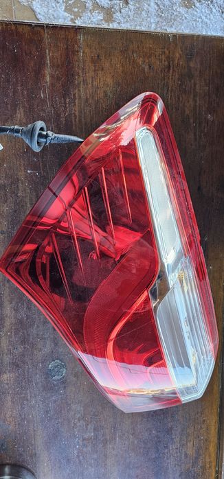 Продавам десен стоп за IX20 фейстлифт след 2015 година