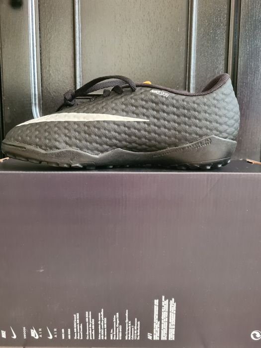 Бутонки /Стоножки / NIKE HYPERVENOM X номер 38