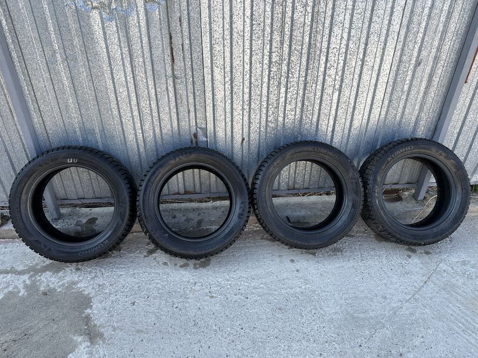 Зимние шины 4шт KUMHO 2024года