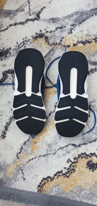 Adidași bărbați UNDER ARMOUR