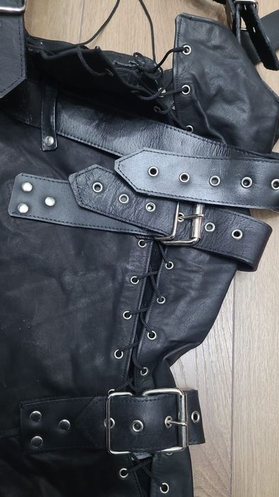 arm sack slave bdsm fetish piele naturala bondage