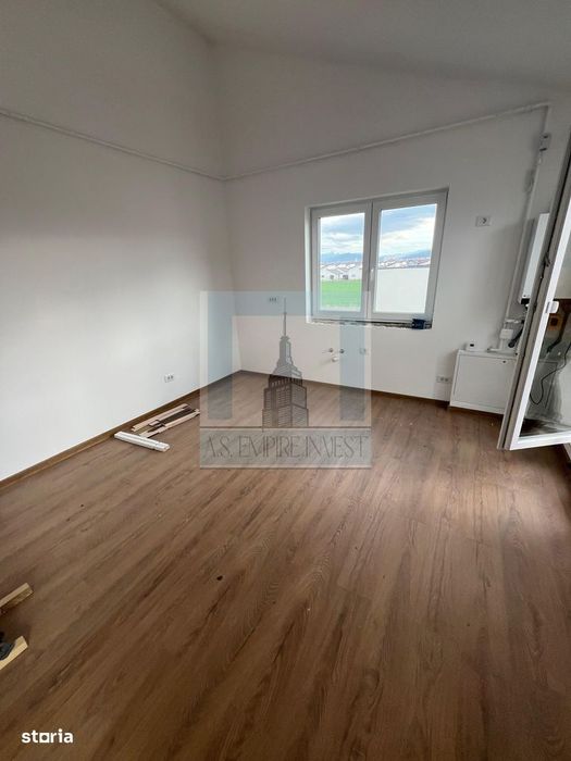 Apartament 3 camere / penthouse pe doua nivele - zona Sanpetru — fotografia 3
