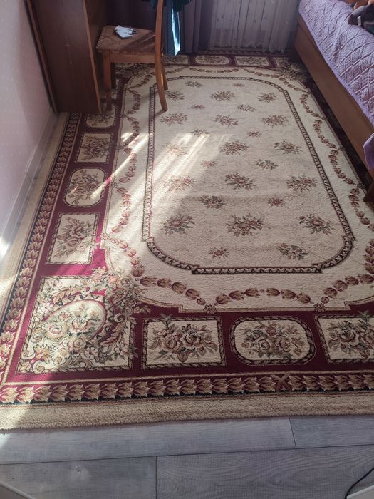 Ковры  напольные