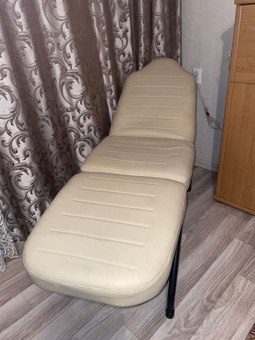Кушетка в хорошем состояние