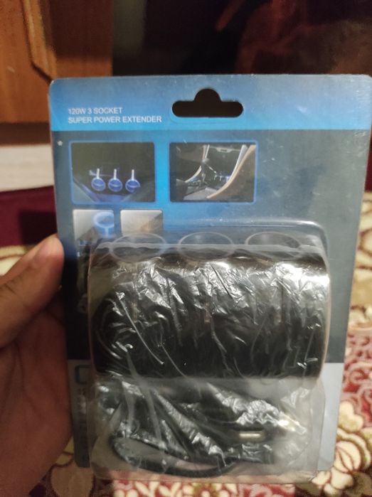 Тройник для автомобиля.