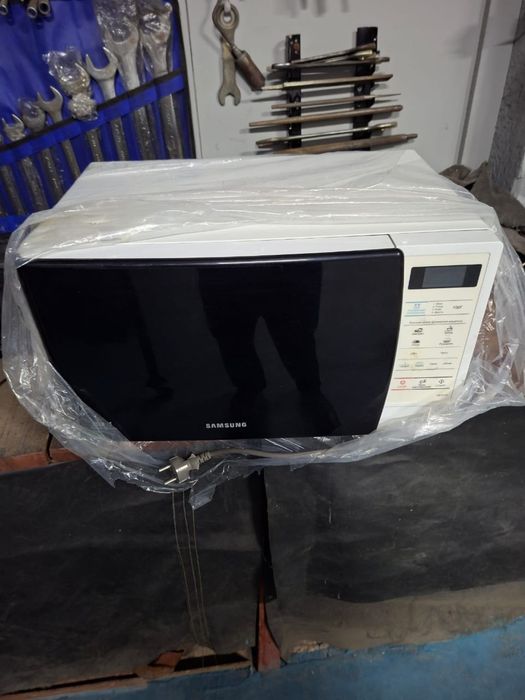 Продам микроволновку в отличном состоянии