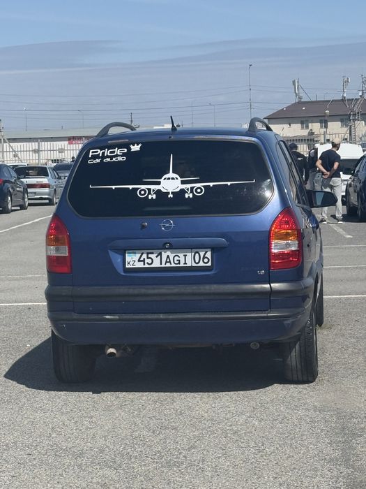 Opel zafira a 2002