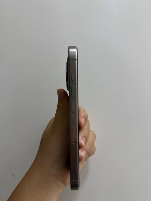 Iphone 15 бу свой
