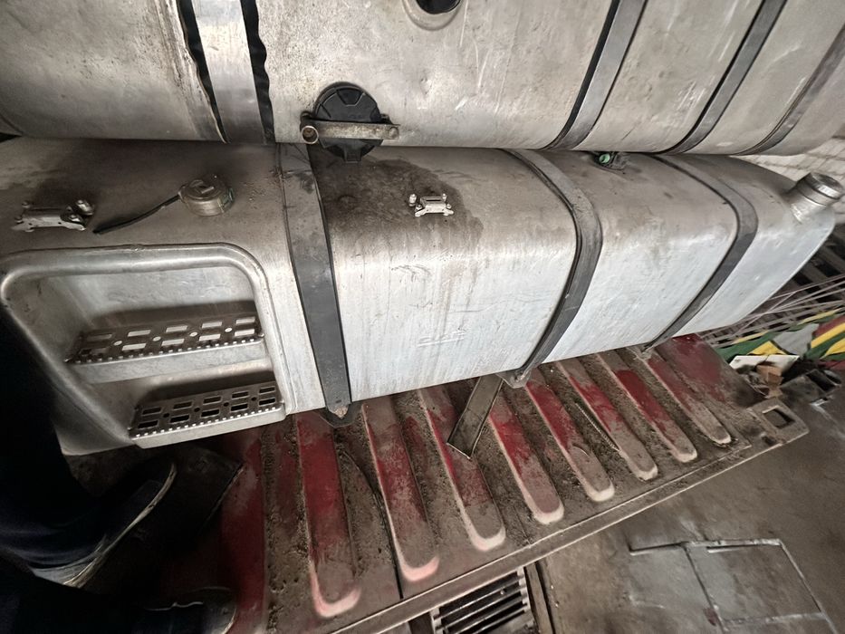 Саляричны баклар