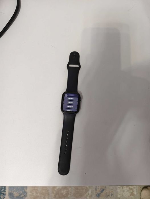 Смарт часы Apple Watch SE