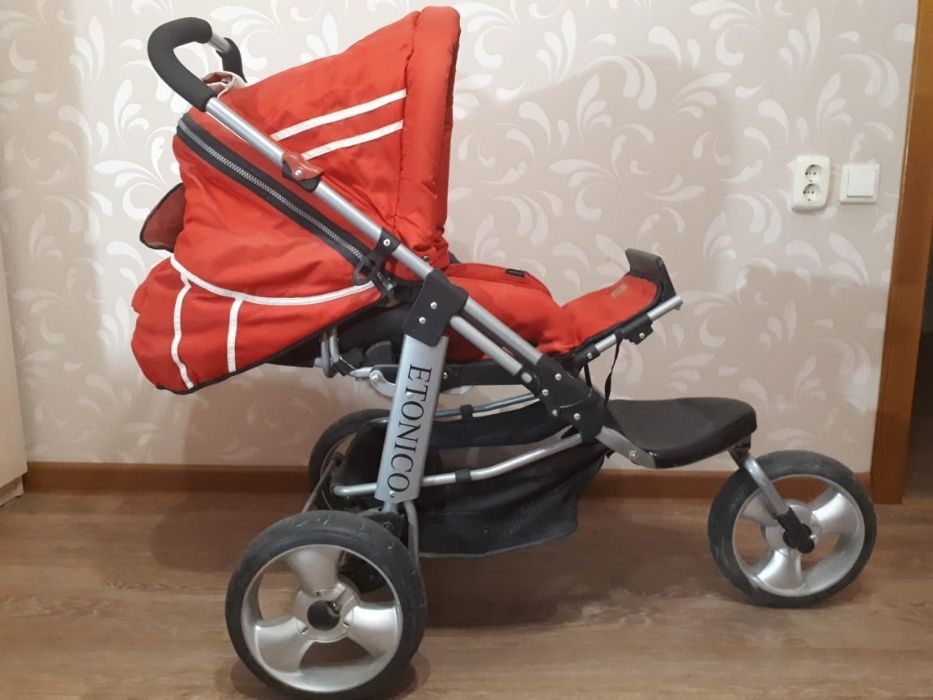 Детская коляска "Etoniko"