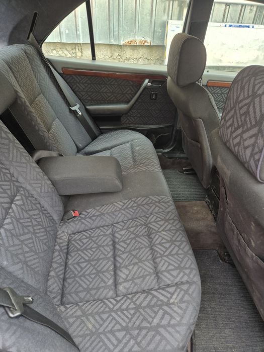 MERCEDES-BENZ C-Class 1993 — imagine 3