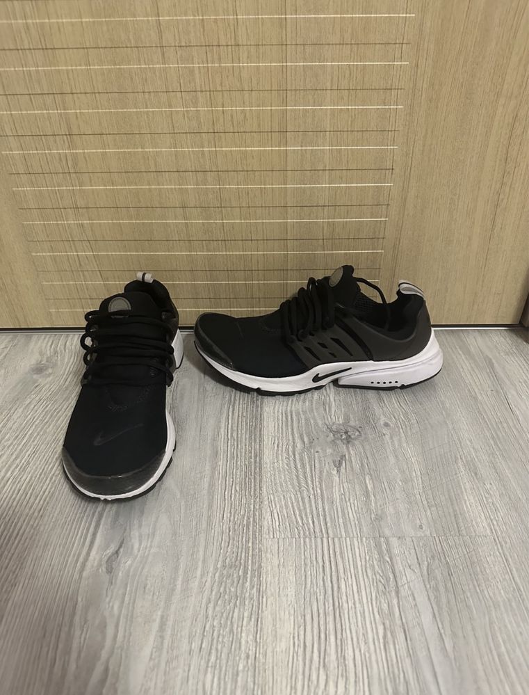 Adidasi nike presto sale