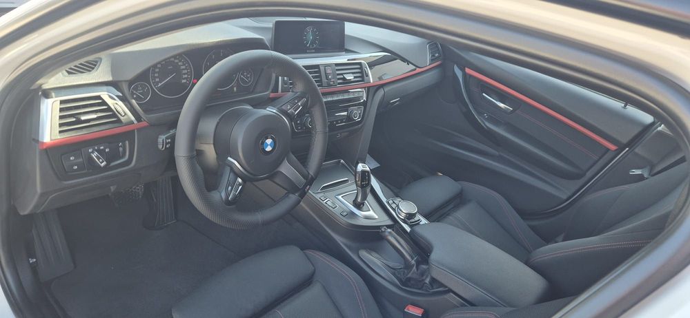 BMW Seria 3 BMW 320 dA Tour.ED(F31) Sport Line NaviProf.HUD.LED