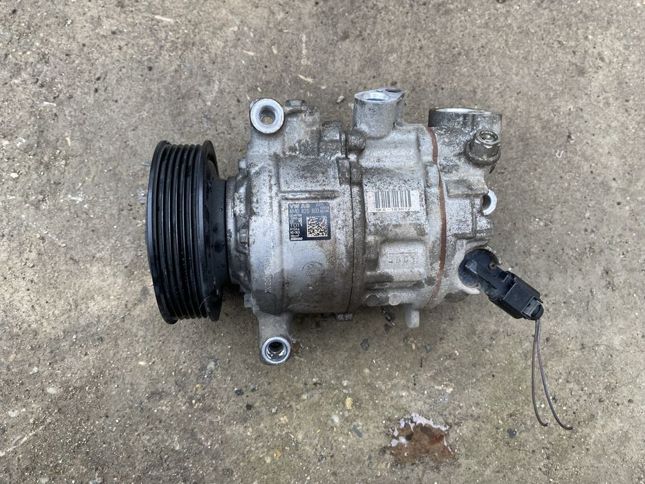 Compresor clima aer conditionat Audi Volkswagen 4M0820803